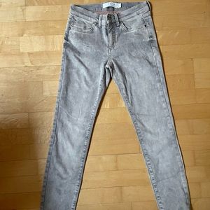 Yaya jeans - grey wash denim to ankle